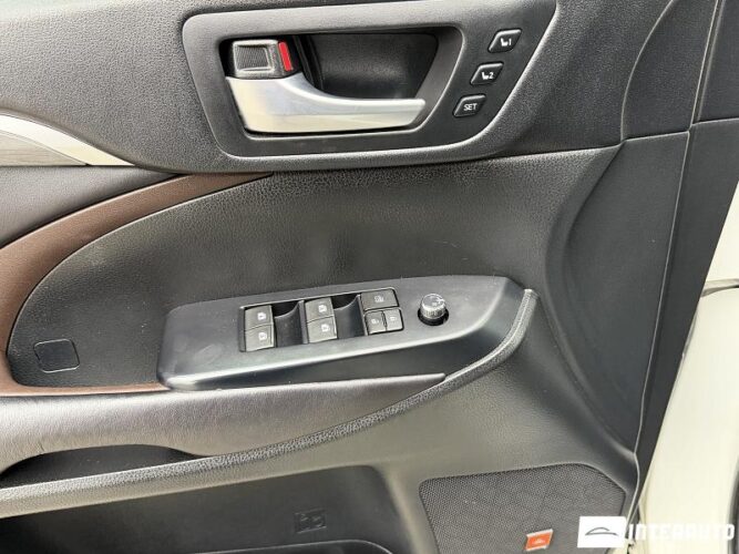 toyota Highlander 2016