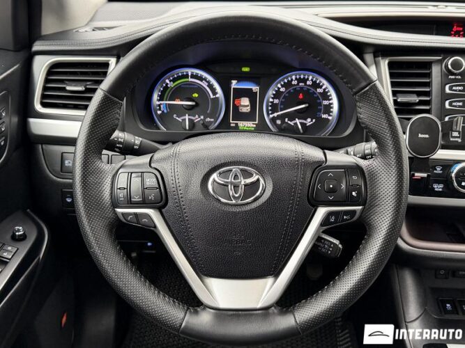toyota Highlander 2016