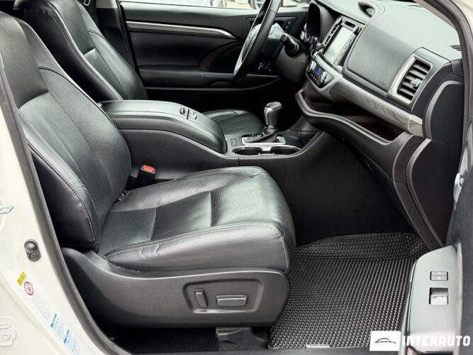 toyota Highlander 2016