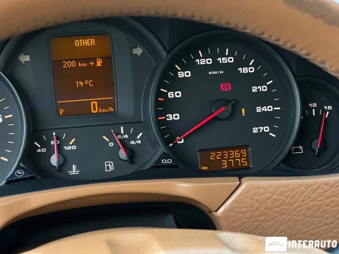 Porsche Cayenne 34 interauto-car