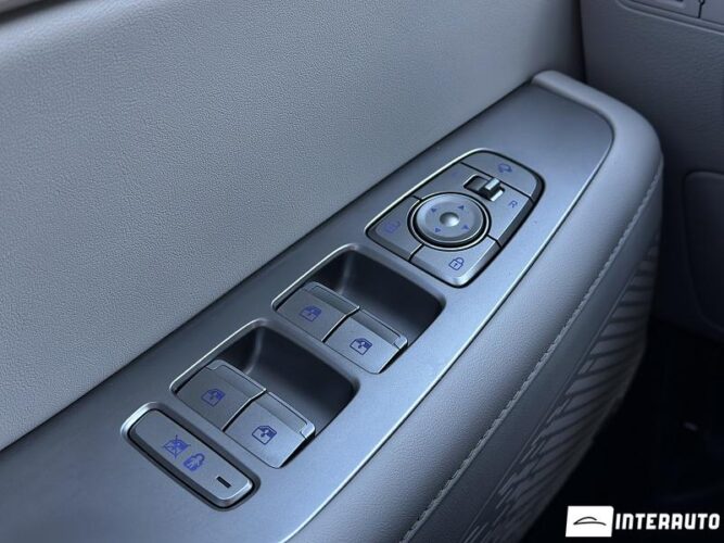 Hyundai Palisade 40 interauto-car