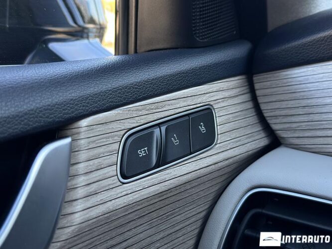 Hyundai Palisade 41 interauto-car