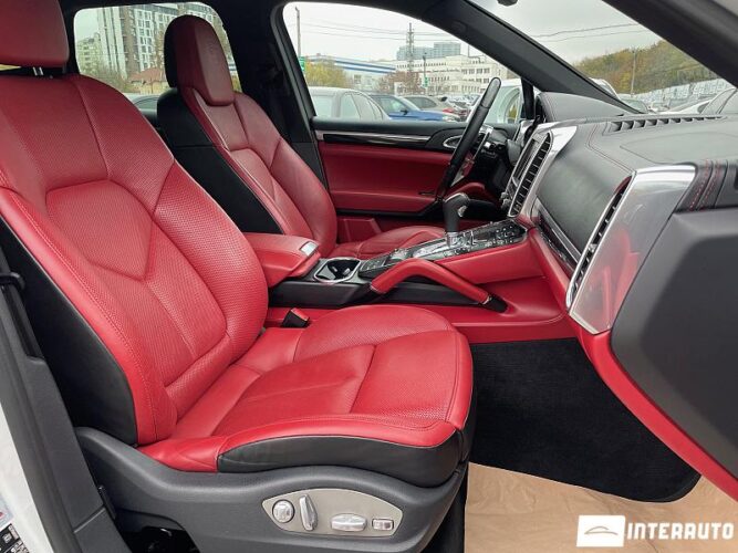 Porsche Cayenne 35 interauto-car