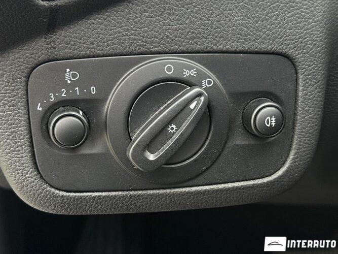 Ford C-MAX 48 interauto-car