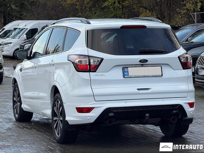 Ford Kuga 31 interauto-car
