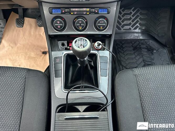 Volkswagen Passat 41 interauto-car