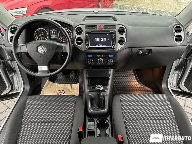 Volkswagen Tiguan 35 interauto-car