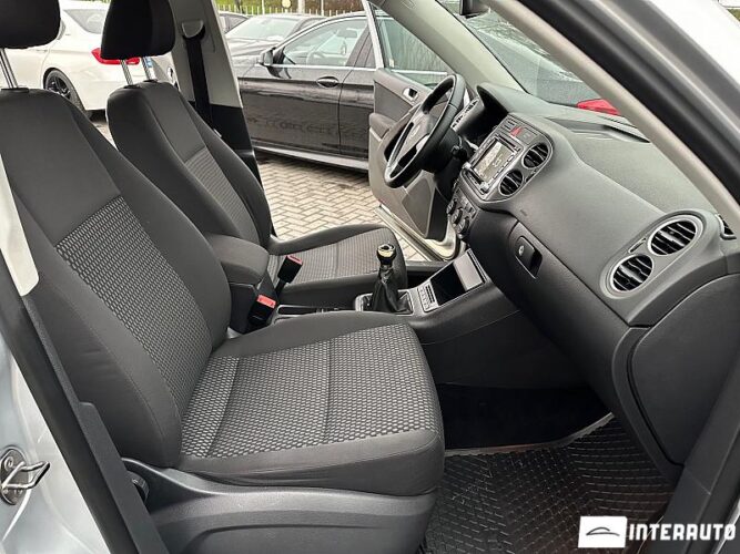 Volkswagen Tiguan 32 interauto-car