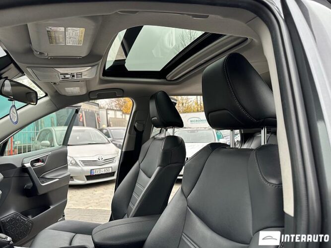 Toyota Rav-4 48 interauto-car