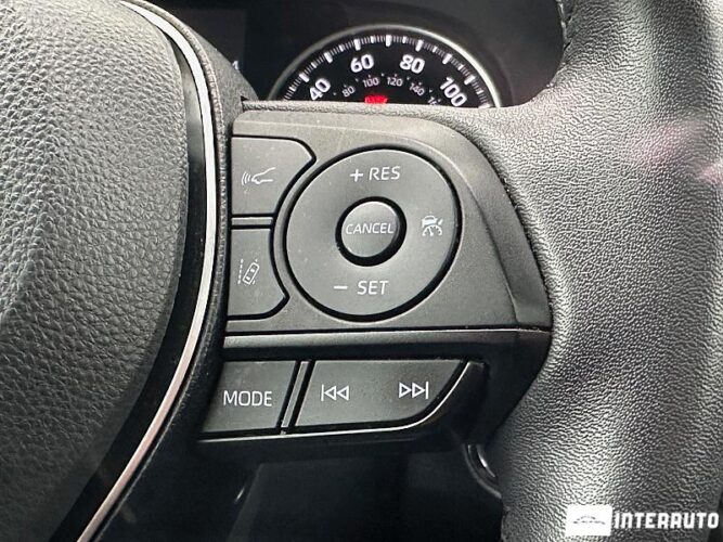 Toyota Rav-4 45 interauto-car