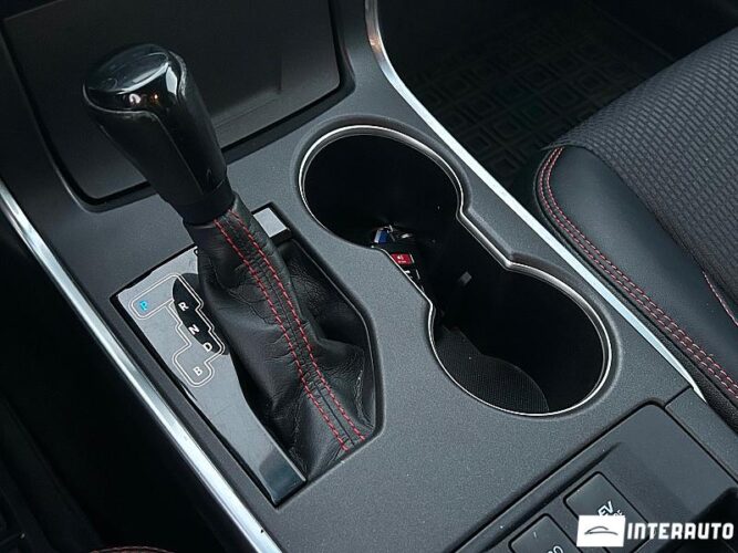 Toyota Camry 44 interauto-car