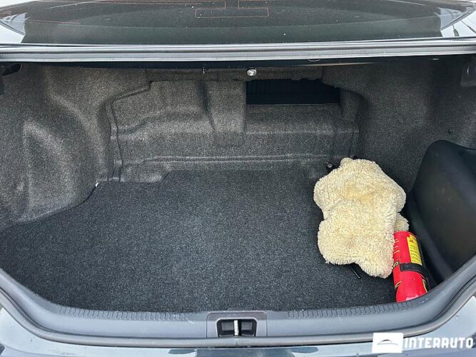 Toyota Camry 48 interauto-car