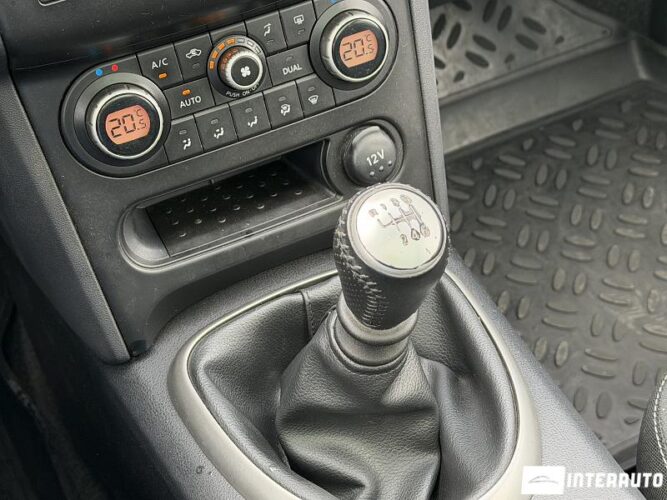 Nissan Qashqai+2 41 interauto-car