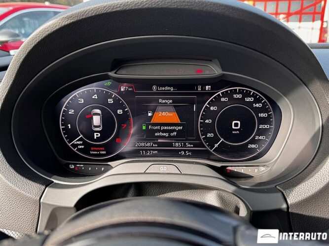 Audi A3 E-tron 39 interauto-car