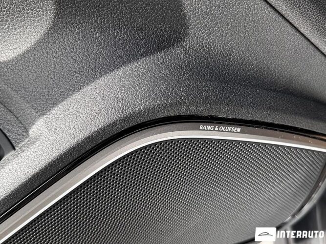 Audi A3 E-tron 44 interauto-car