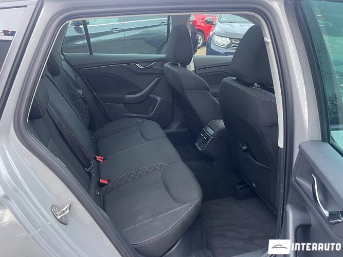 Skoda Kamiq 48 interauto-car