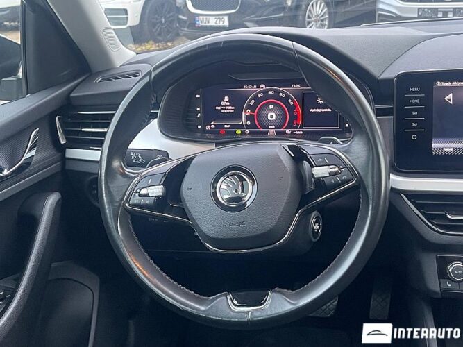 Skoda Kamiq 38 interauto-car