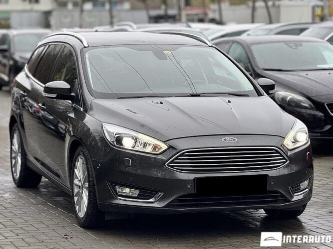 Ford Focus 35 interauto-car