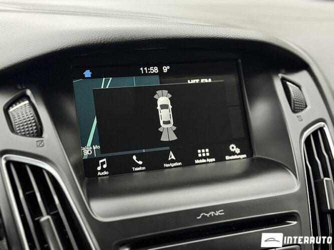 Ford Focus 47 interauto-car