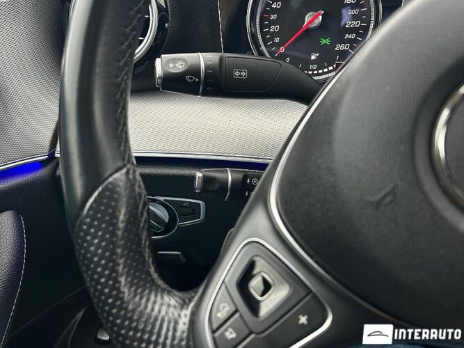 Mercedes E 200 36 interauto-car