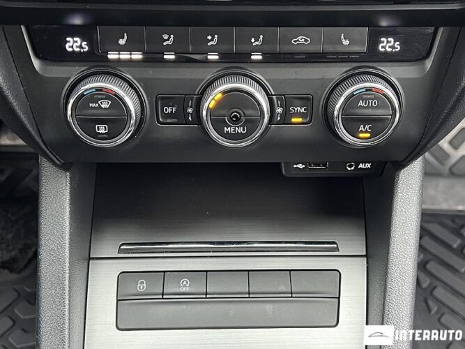 Skoda Octavia 38 interauto-car