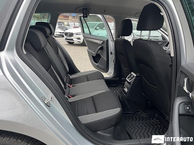 Skoda Octavia 41 interauto-car