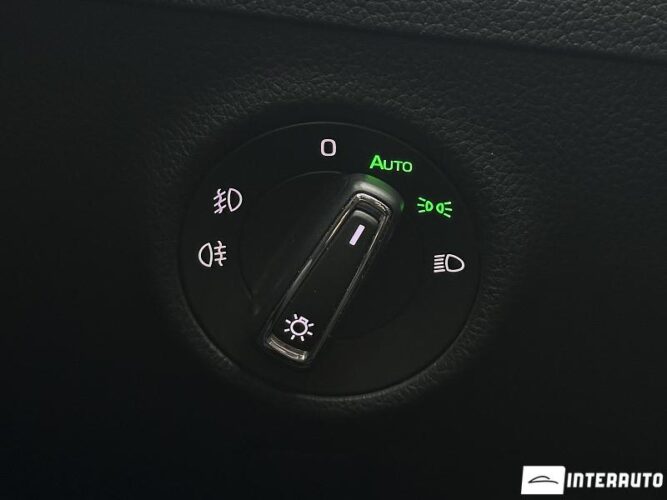 Skoda Superb 35 interauto-car