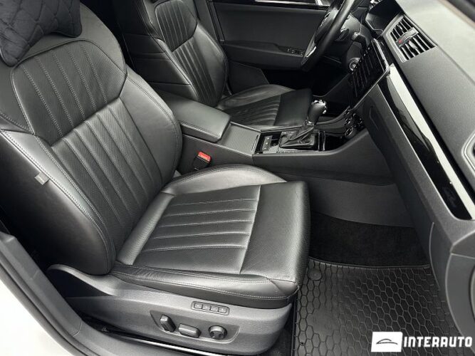 Skoda Superb 41 interauto-car