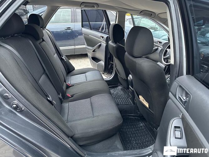Toyota Avensis 34 interauto-car