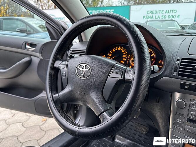 Toyota Avensis 37 interauto-car
