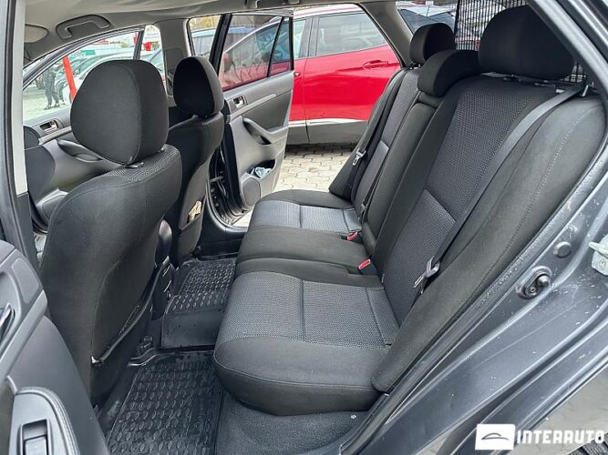 Toyota Avensis 33 interauto-car