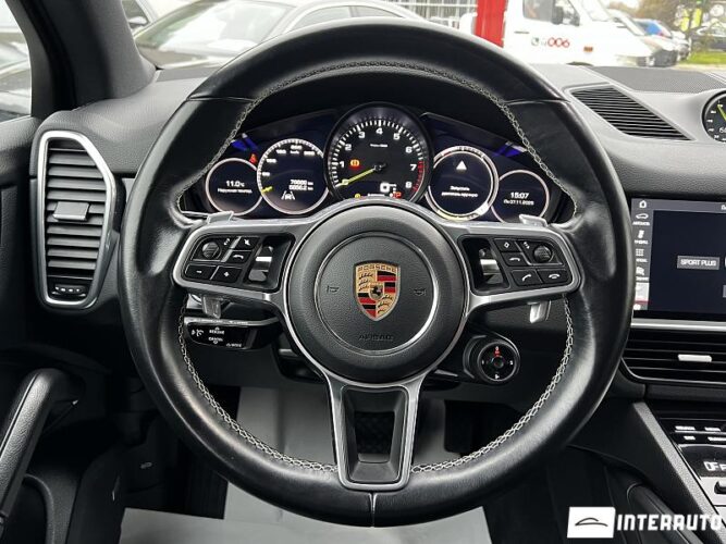 Porsche Cayenne E 41 interauto-car