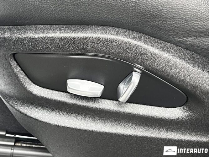 Porsche Cayenne E 48 interauto-car