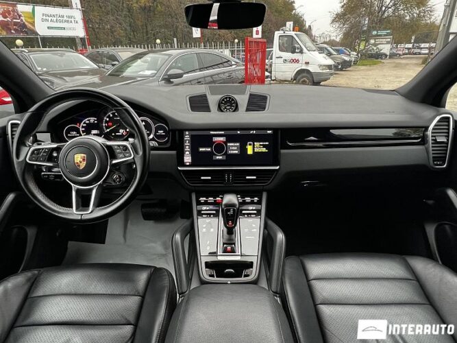 Porsche Cayenne E 40 interauto-car