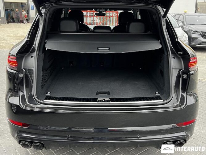 Porsche Cayenne E 53 interauto-car