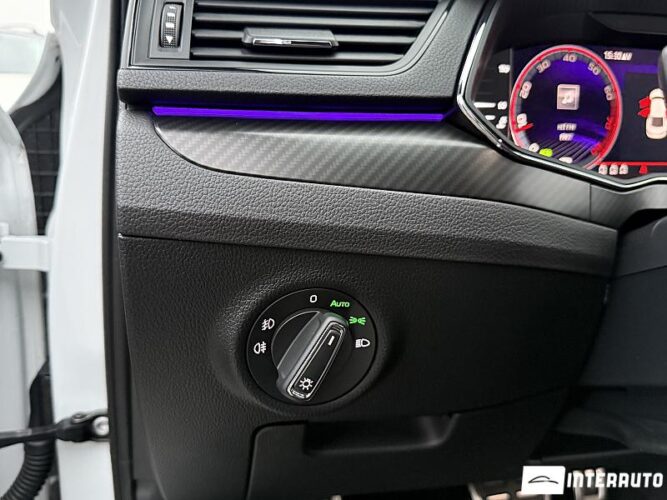 Skoda Superb 56 interauto-car