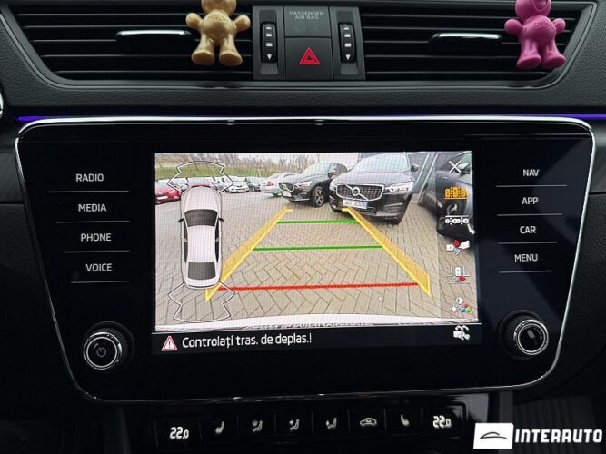 Skoda Superb 46 interauto-car