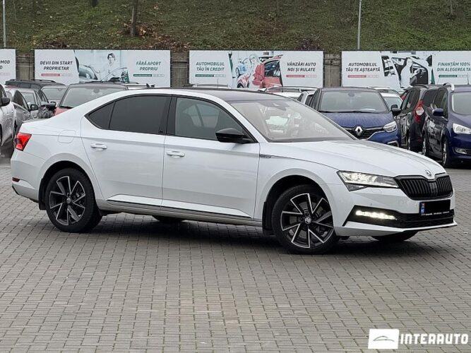 Skoda Superb 35 interauto-car