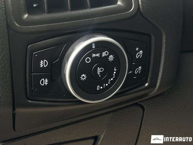 Ford Focus 45 interauto-car