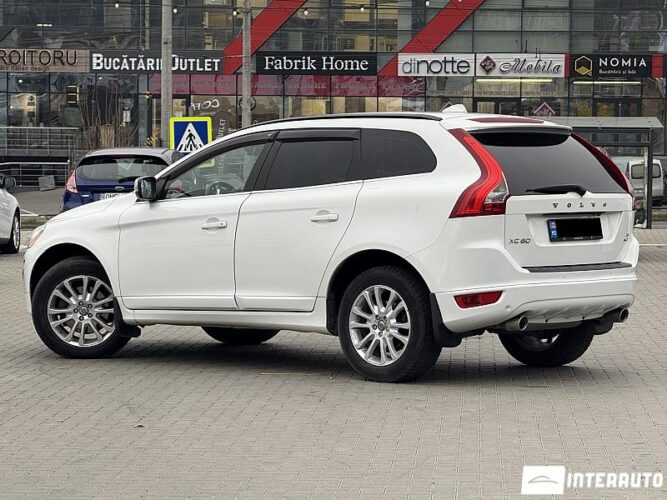 Volvo XC 60 33 interauto-car