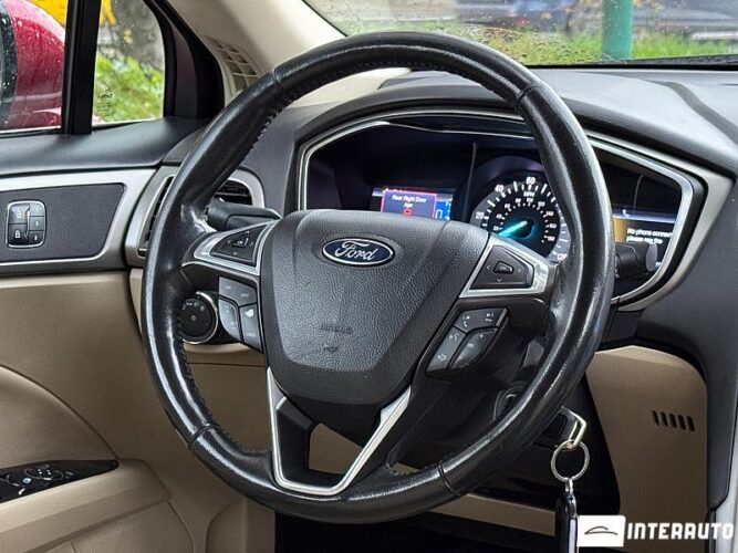 Ford Fusion 38 interauto-car