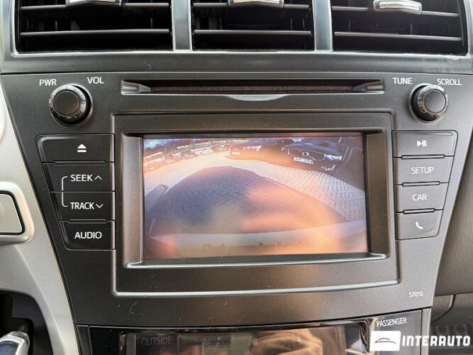 Toyota Prius Plus / V 38 interauto-car