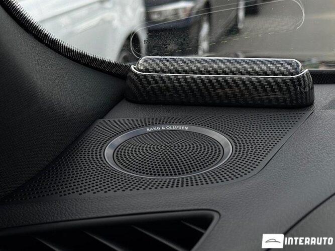 Audi Q5 42 interauto-car