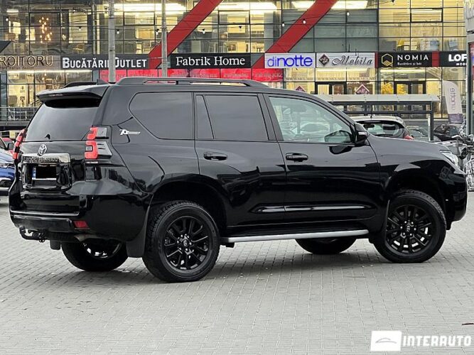 Toyota Land Cruiser Prado 36 interauto-car