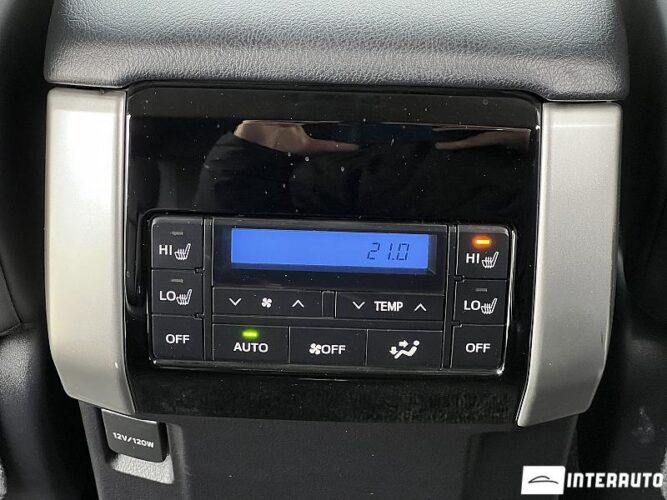 Toyota Land Cruiser Prado 47 interauto-car