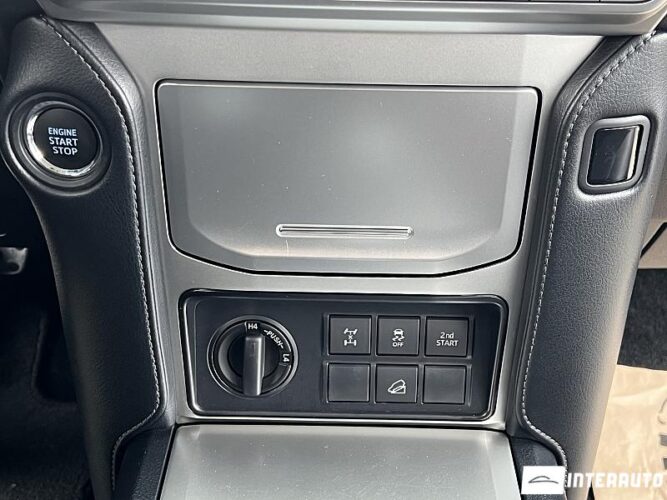 Toyota Land Cruiser Prado 43 interauto-car