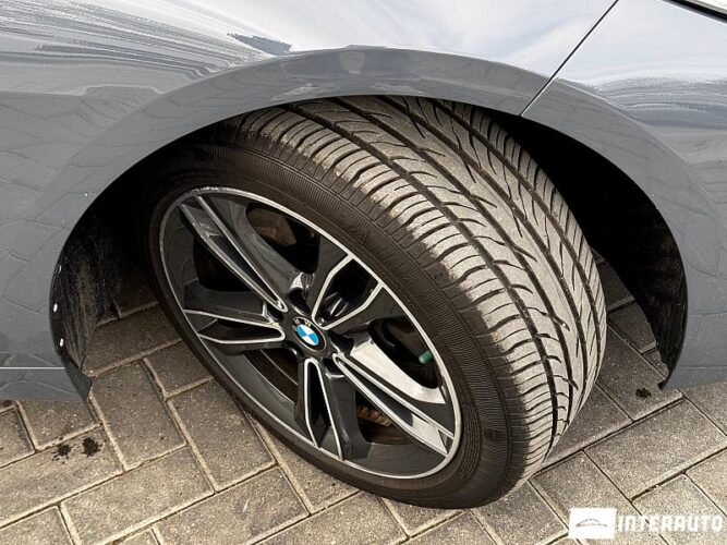 BMW 228i 50 interauto-car