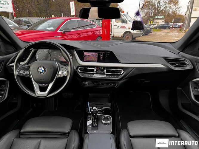 BMW 228i 36 interauto-car