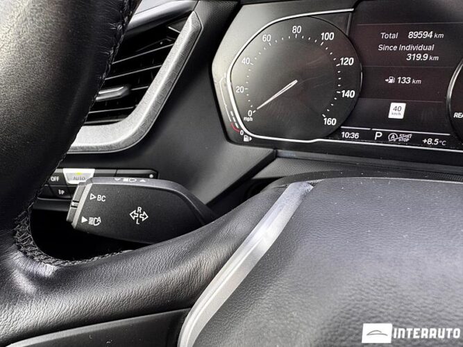 BMW 228i 42 interauto-car