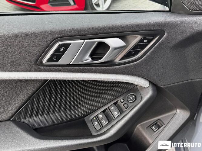 BMW 228i 45 interauto-car